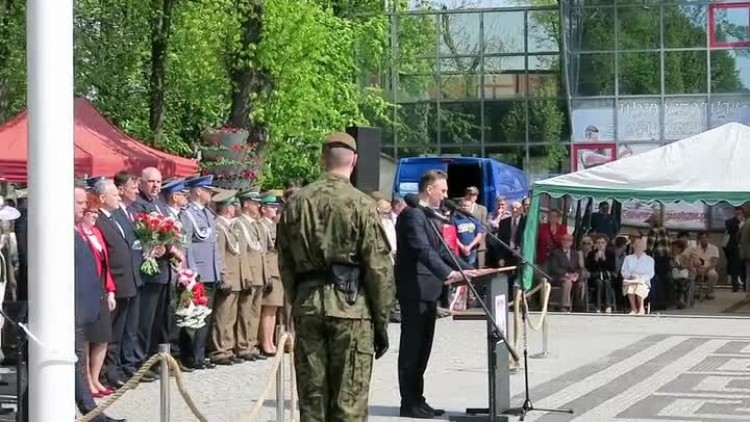 wystapienie_burmistrz_podczas_swieta_konstytucji_3_maja_2018.mp4