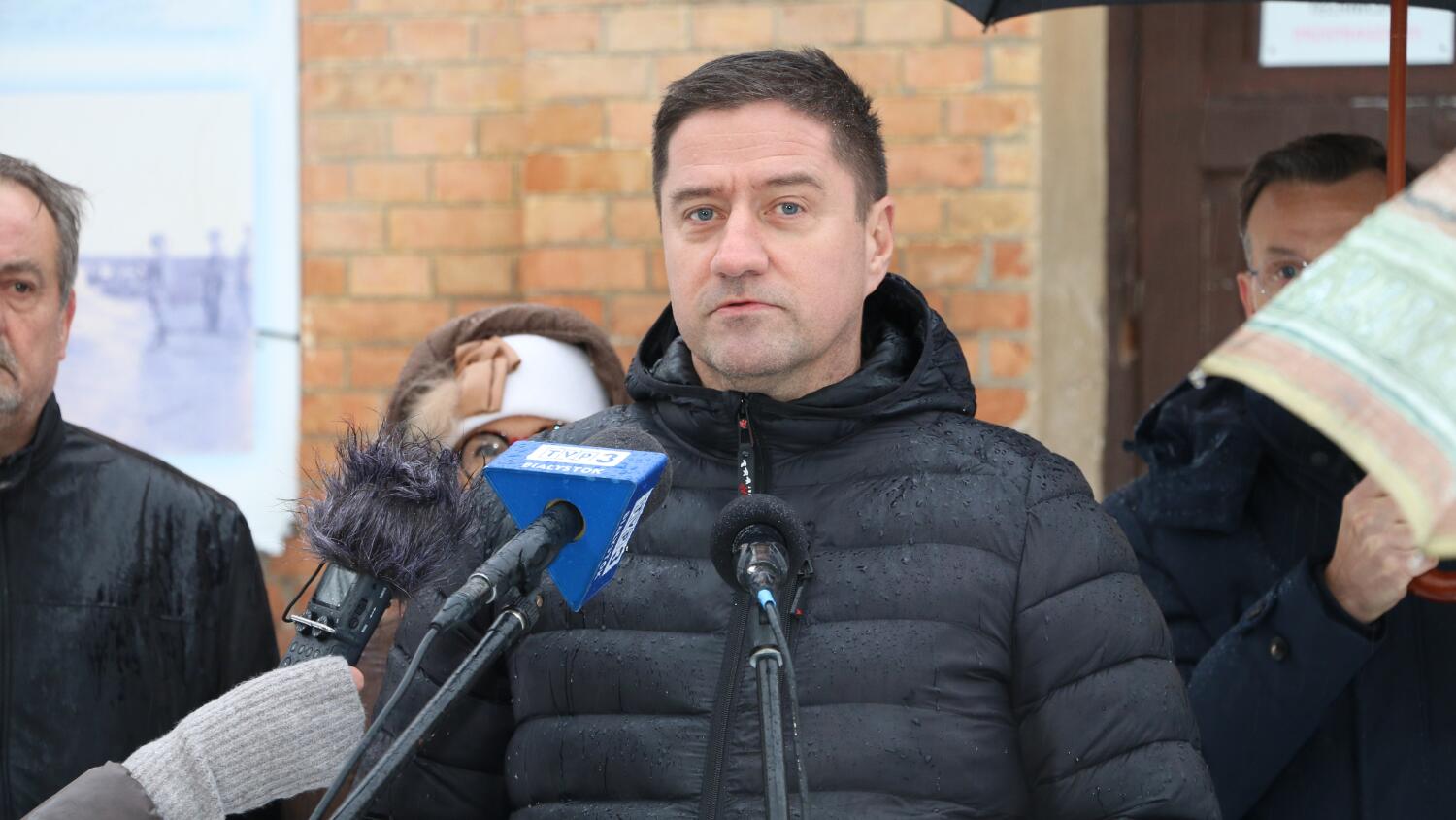 konferencja-na-dworcu-kolejowym.mp4